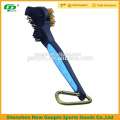 Golf Club Cleaning Brush with Retractor